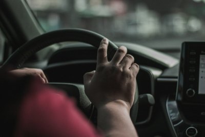 Tesla mag al zelfstandig rijden, het bewijs blijft geheim
